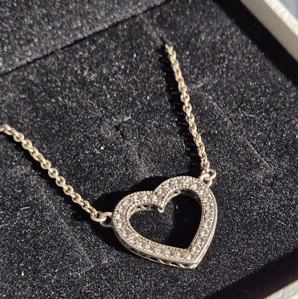 Pandora Heart silver necklace with clear cubic zirconia - Picture 1 of 1